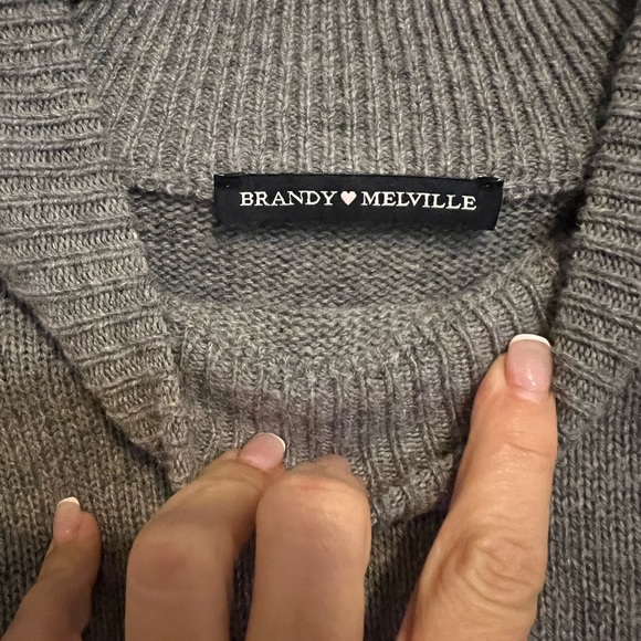 Sweater - Picture 2 of 2